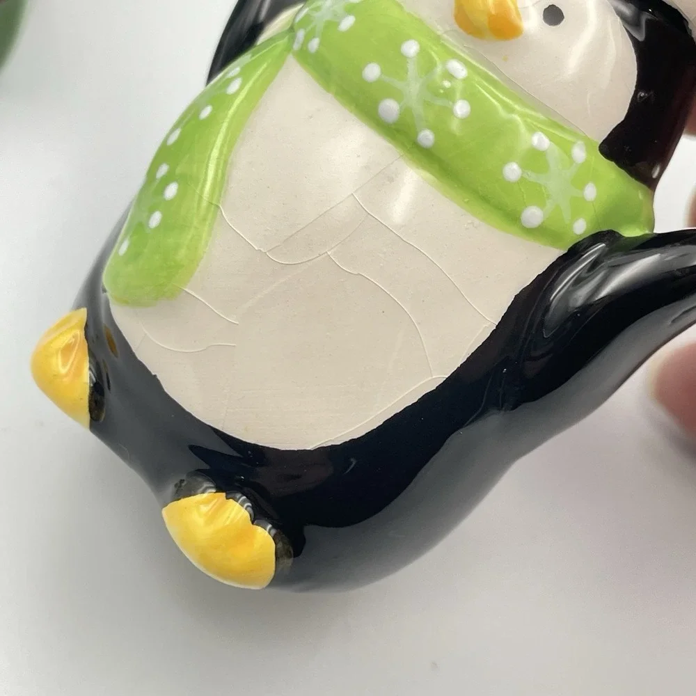 Christmas Penguin & Presents Salt & Pepper Shakers w/ Base Ceramic Holiday Decor